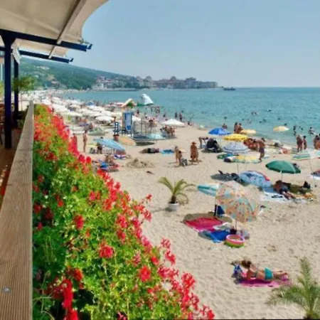Daire Modern 1-bed In Sort After Sveti Vlas