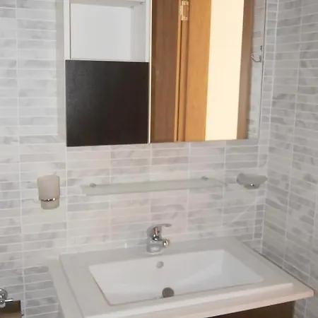 Modern 1-bed In Sort After Sveti Vlas