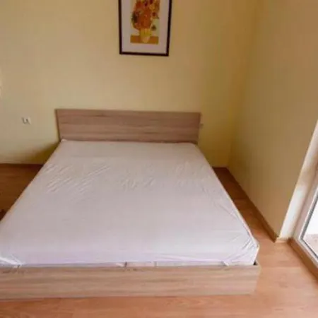 Lejlighed Modern 1-bed In Sort After *