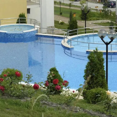 Modern 1-bed In Sort After Sveti Vlas